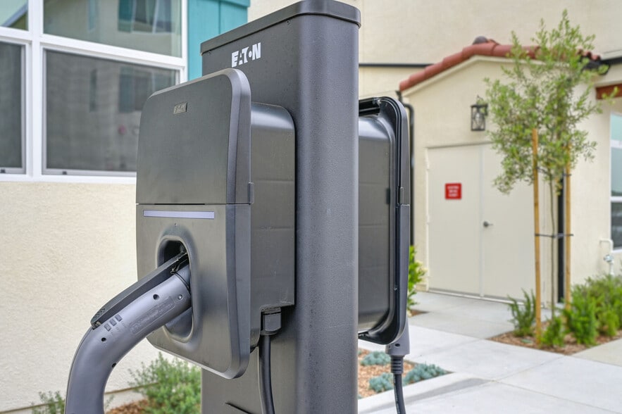 More Photos Of 200 E 31st St, National City Apartments For Sale