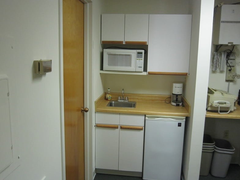 More Photos Of 849 Quince Orchard Blvd, Gaithersburg Medical For Lease