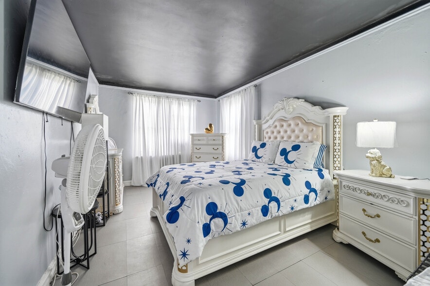 More Photos Of 2310 Creston Ave, Bronx Apartments For Sale