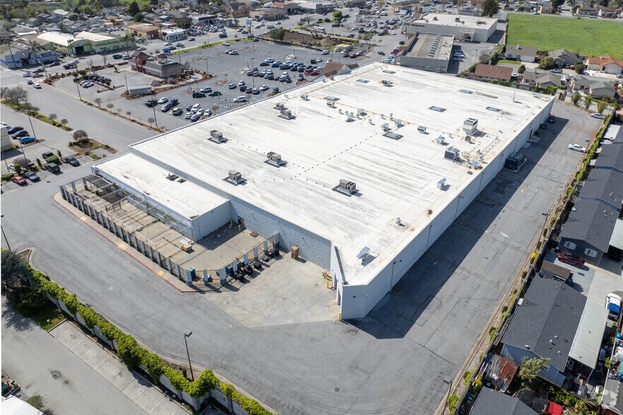 More Photos Of 1702 Freedom Blvd, Freedom General Retail For Lease