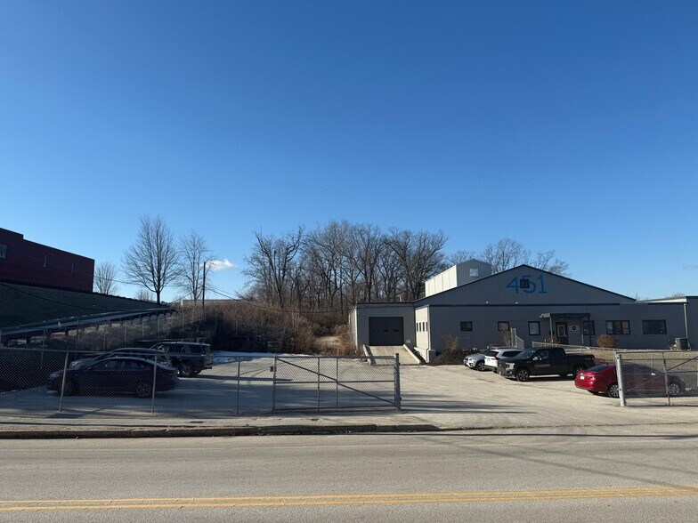 More Photos Of 451 Yerkes Rd, King Of Prussia Warehouse For Sale