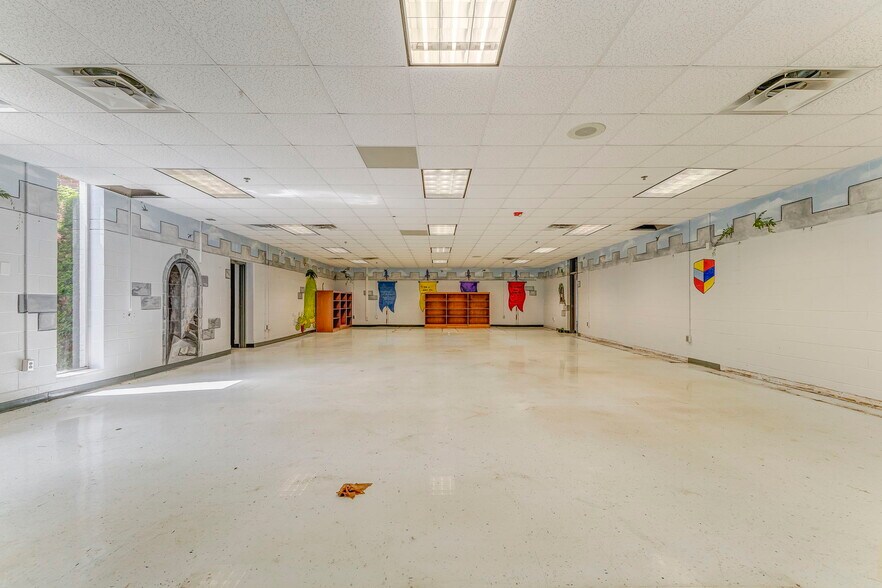 More Photos Of 13 Rome Rd SW, Cave Spring Coworking Space