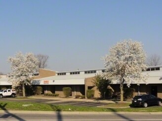 More Photos Of 4350-4372 Muhlhauser Rd, Fairfield Research And Development For Lease