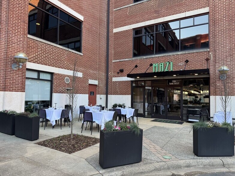 More Photos Of 1300 South Blvd, Charlotte Restaurant For Sale