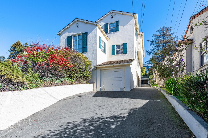 More Photos Of 1739 Spruce St, Berkeley Apartments For Sale