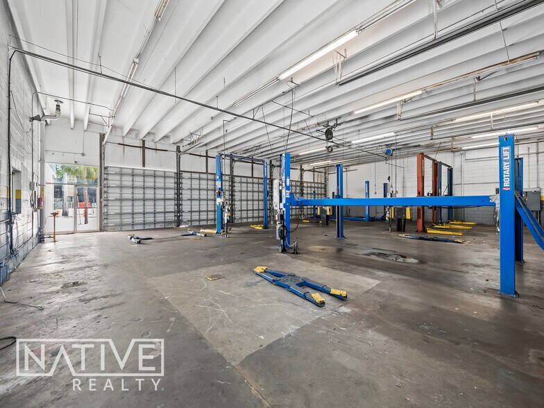 More Photos Of 11 N Andrews Ave, Fort Lauderdale Auto Repair For Lease
