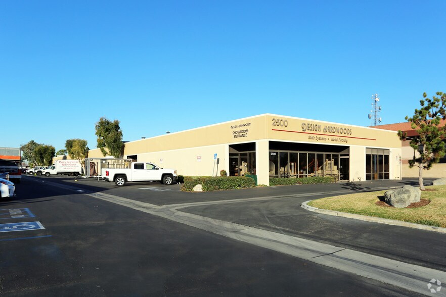 Primary Photo Of 2520 S Fairview St, Santa Ana Warehouse For Lease