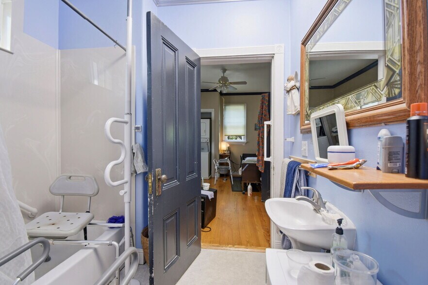 More Photos Of 931 Chestnut St, Alameda Multifamily For Sale