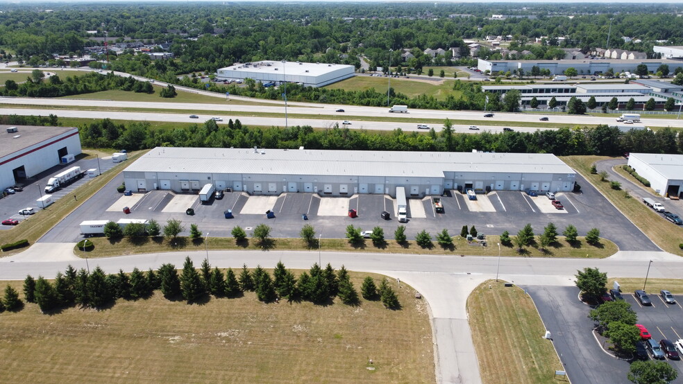 More Photos Of 3341 Centerpoint Dr, Grove City Warehouse For Lease