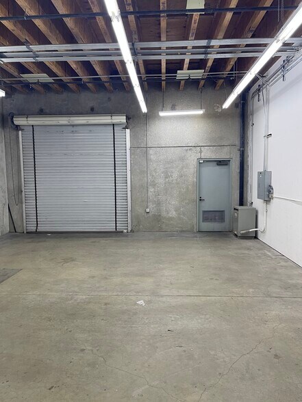 More Photos Of 1841 N Gaffey St, San Pedro Flex For Lease