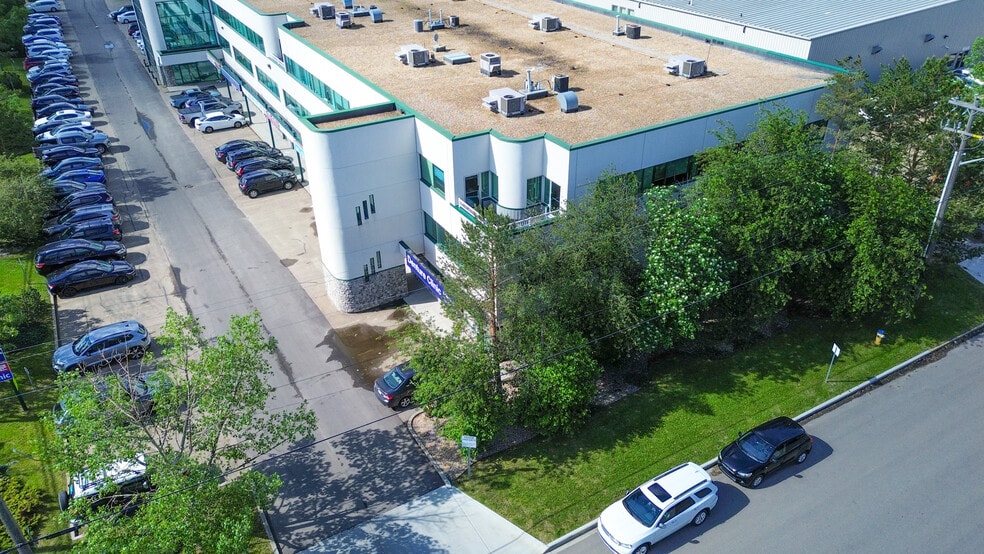More Photos Of 3160 Parsons Rd NW, Edmonton Office Residential For Sale