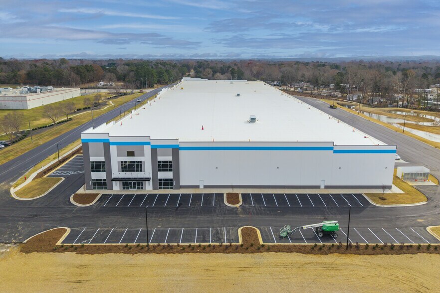 More Photos Of 1736 Whites Kennel Rd, Burlington Manufacturing For Lease