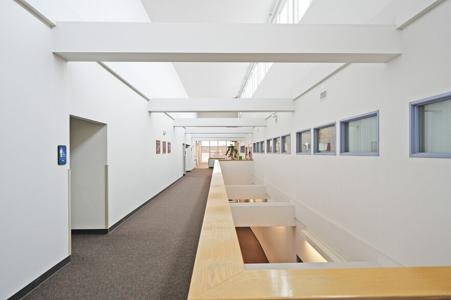 More Photos Of 21 N 1st Ave, Yakima Office For Sale