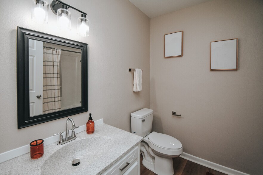 More Photos Of 108 108, 112, 118 & 120 Milann St, Victoria Apartments For Sale