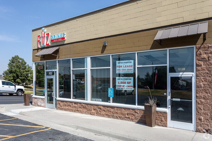 More Photos Of 1824-1828 W 9000 S, West Jordan Freestanding For Lease