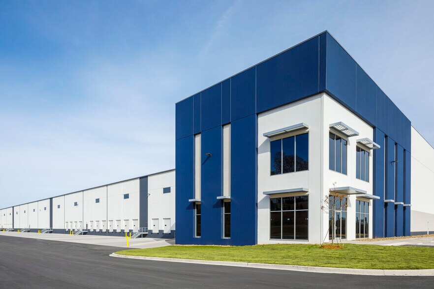 More Photos Of 500 Logistics, Wellford Unknown For Lease