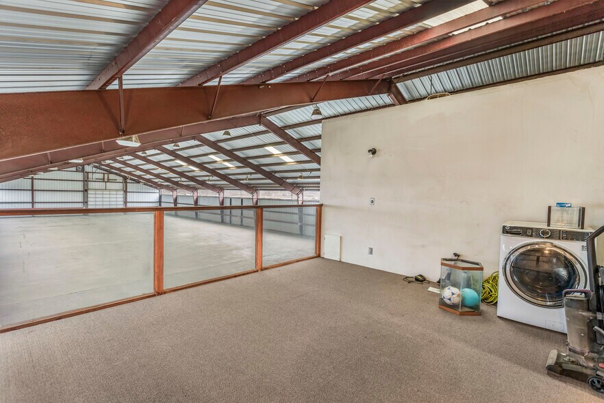 More Photos Of 3521 Blue Crane Ln, Yakima Warehouse For Sale