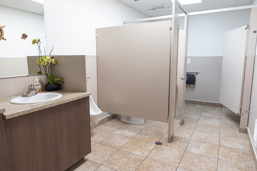 More Photos Of , Ontario Unknown For Sale