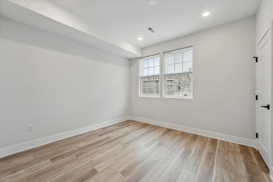 More Photos Of 610 N Union St, Philadelphia Apartments For Sale