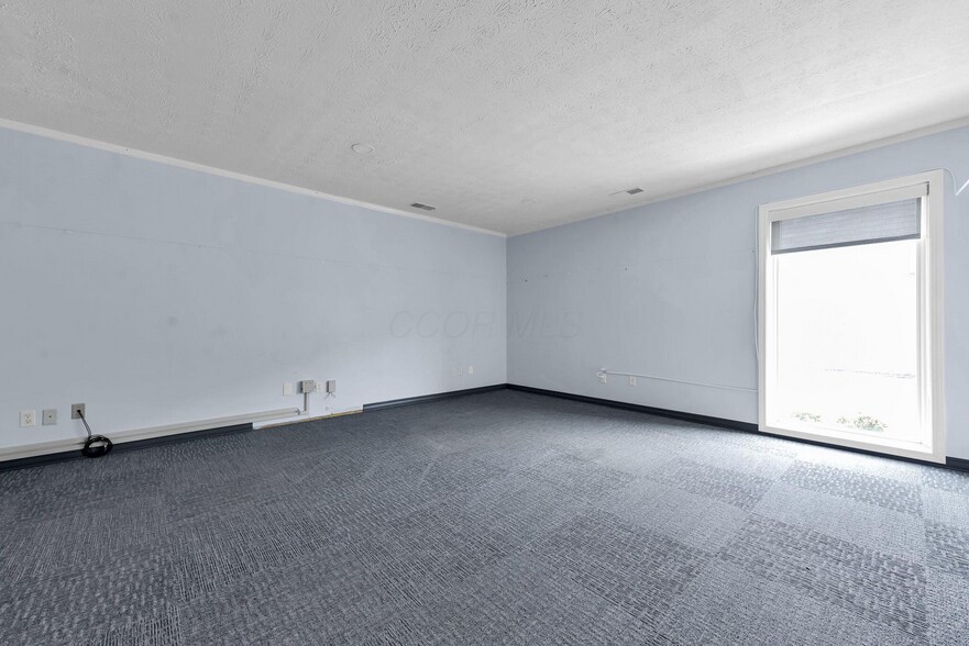 More Photos Of 444-454 E Center St, Marion Office For Sale