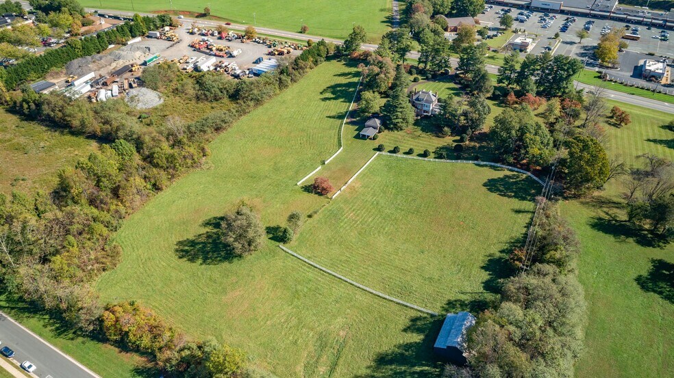 More Photos Of 590 N Madison Rd, Orange Land For Sale