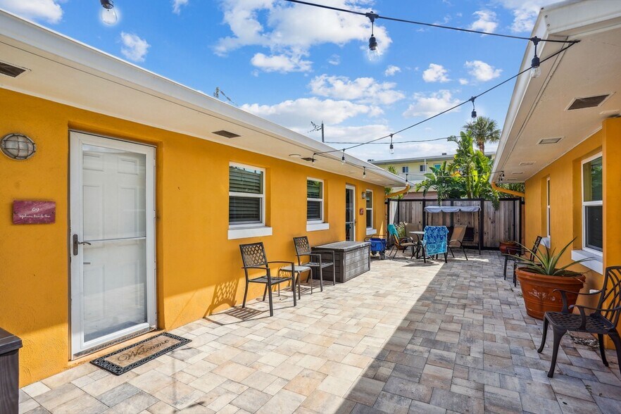 More Photos Of 600 68th Ave, Saint Pete Beach Hotel For Sale