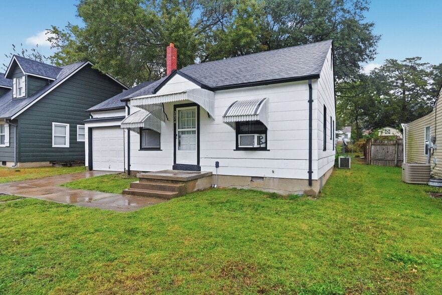 More Photos Of , Bartlesville Unknown For Sale