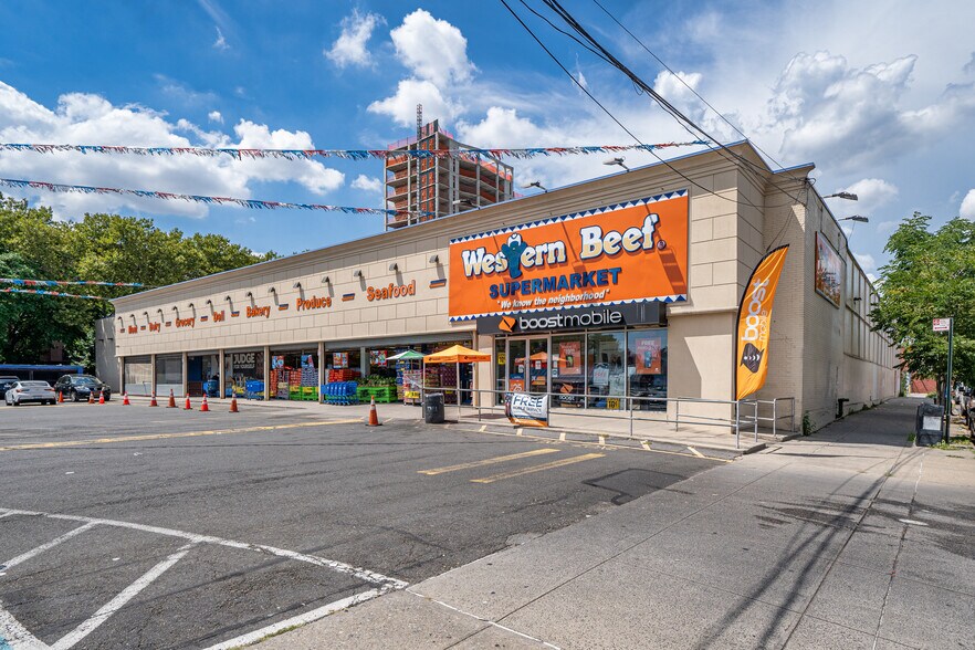 More Photos Of 1851 Bruckner Blvd, Bronx Storefront For Lease