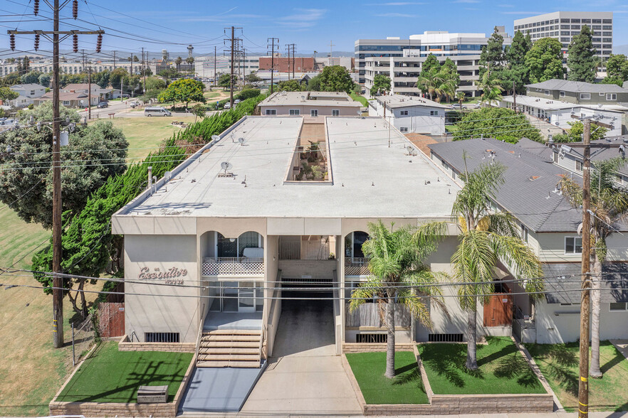 Primary Photo Of 1625 E Maple Ave, El Segundo Apartments For Sale