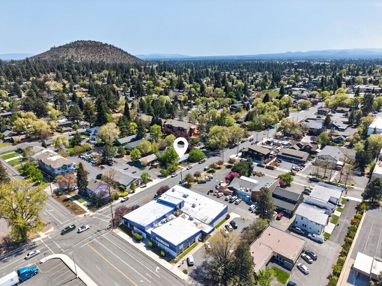 More Photos Of 1720 NE 4th St, Bend Office For Sale