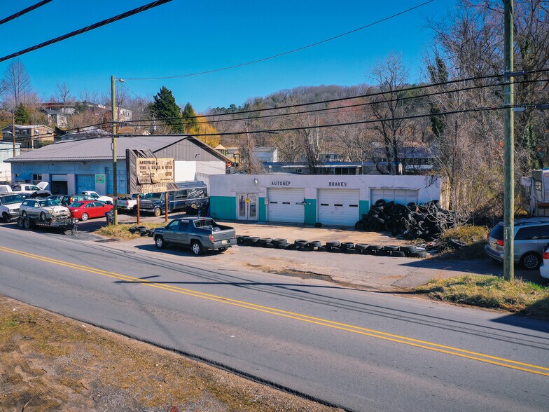 More Photos Of 887 Riverside Dr, Woodfin Auto Repair For Sale