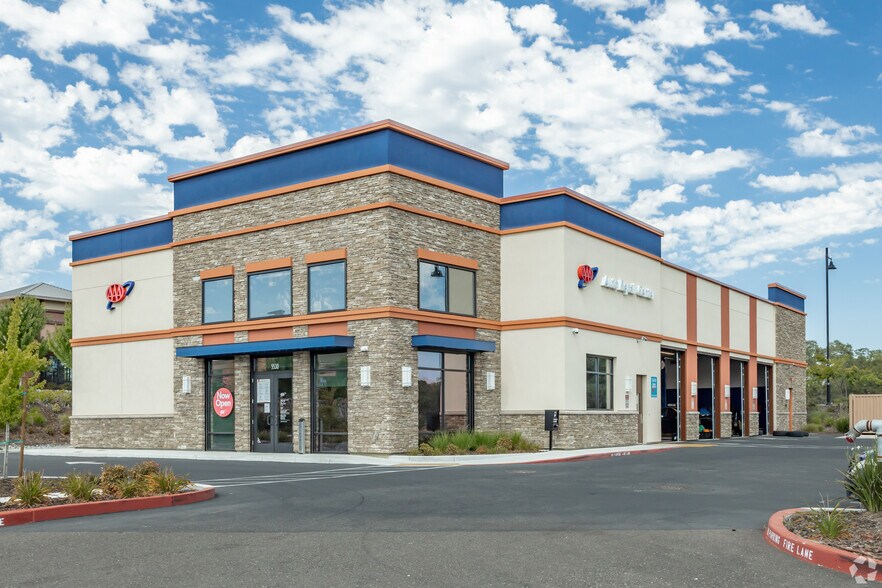 Primary Photo Of 5520 Schriber Way, Rocklin Fast Food For Lease