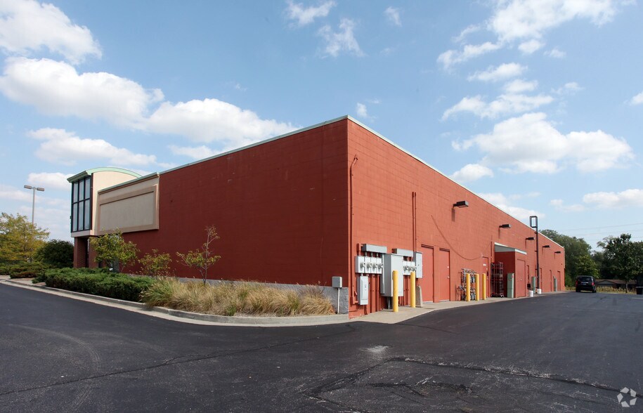 More Photos Of 7411 Heathrow Way, Indianapolis Unknown For Lease