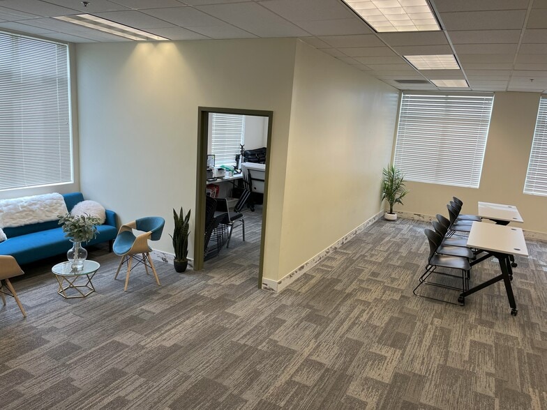 More Photos Of 2201-2213 N Loop Rd, Alameda Research And Development For Sale