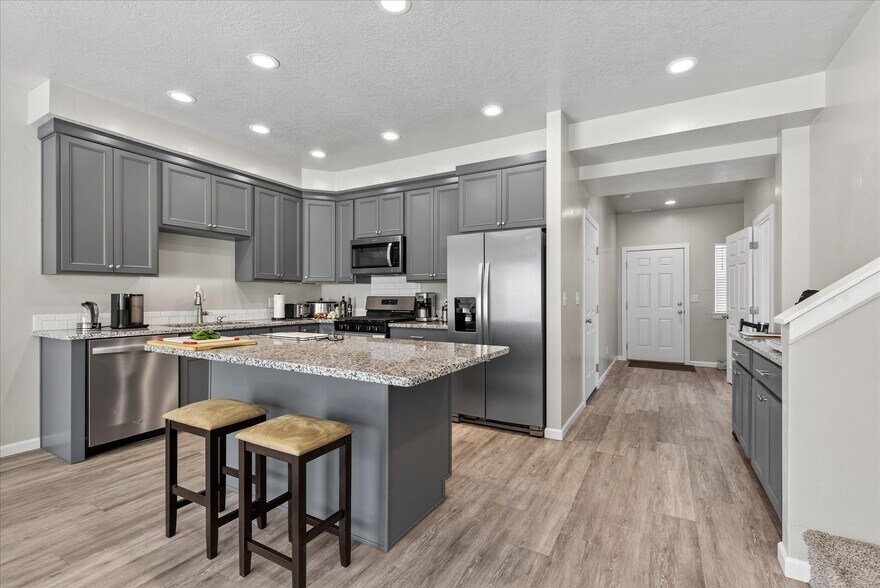 More Photos Of 565 575 585 Baker st, Baker City Multifamily For Sale