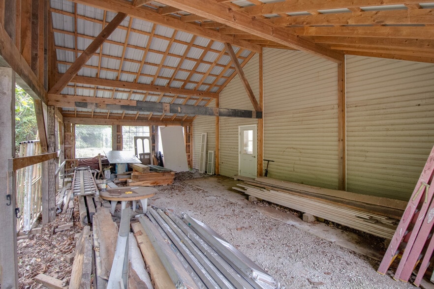 More Photos Of 309 N Market St, Grafton General Retail For Sale