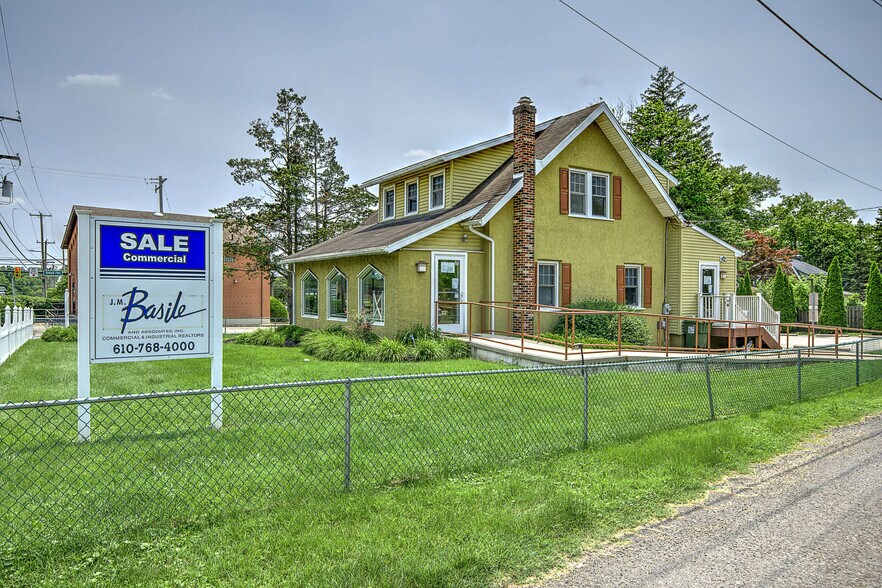 Primary Photo Of 4 W Township Line Rd, East Norriton Township Medical For Sale