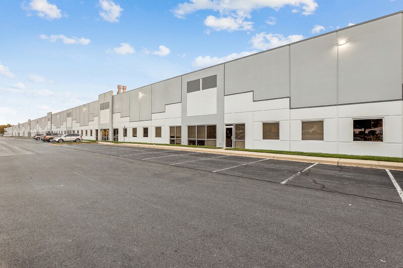 More Photos Of 4600 Wedgewood Blvd, Frederick Warehouse For Lease