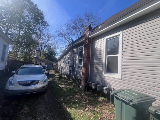 More Photos Of 2053 Linden Ave, Memphis Apartments For Sale