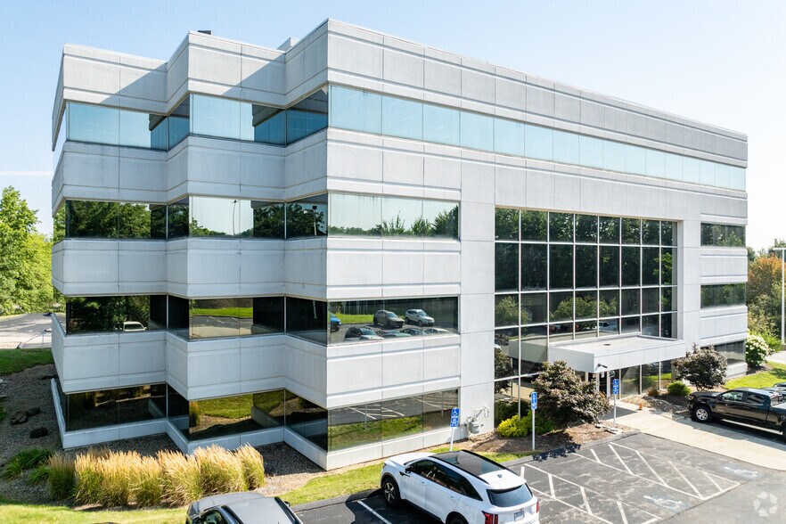 More Photos Of 175 Montrose West Ave, Akron Office For Lease