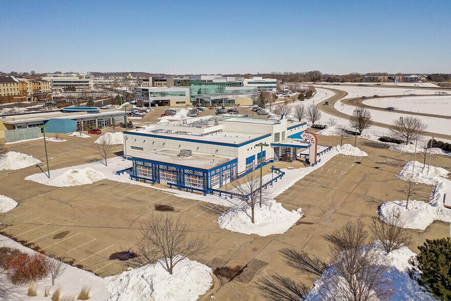 More Photos Of 2259 Deming Way, Middleton Restaurant For Sale