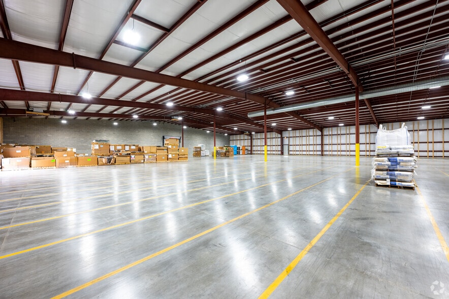 More Photos Of 2230 E Co Rd 300 N, Greensburg Distribution For Lease