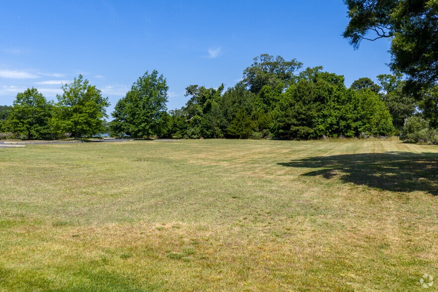 More Photos Of 2708 Willow Oak Dr, Cambridge Land For Sale