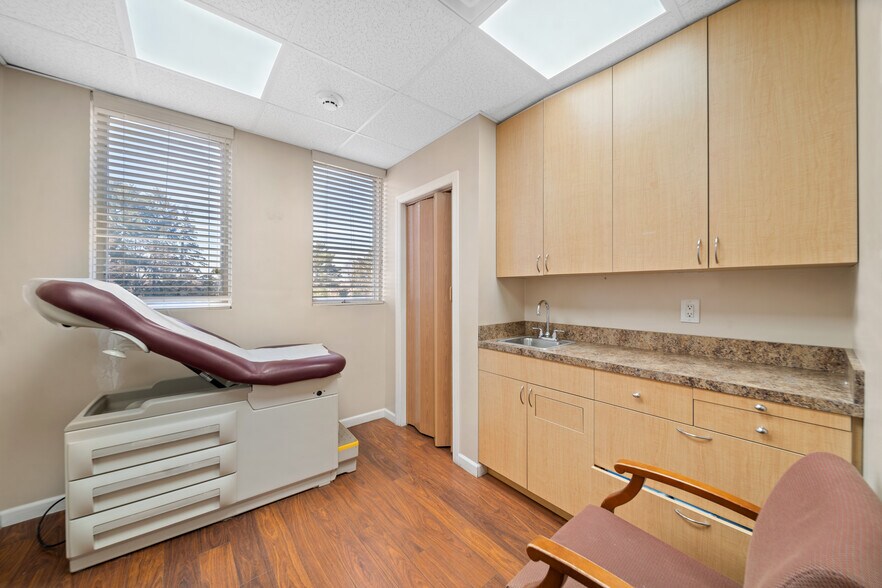 More Photos Of 1575 Hillside Ave, New Hyde Park Medical For Sale