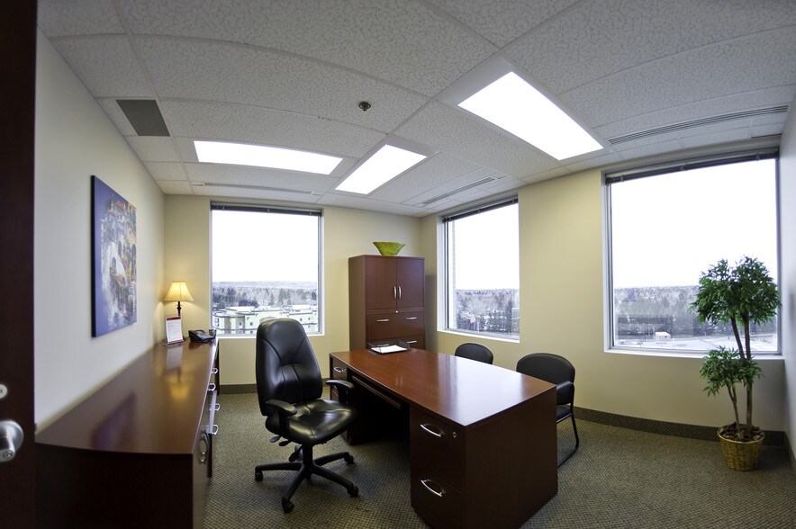 More Photos Of 421 7th Ave SW, Calgary Coworking Space