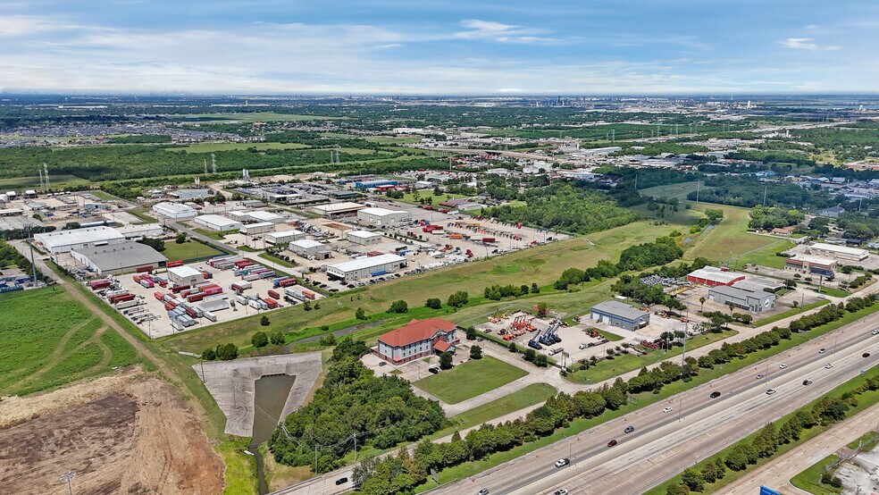 More Photos Of 0 Texas 146, La Porte Land For Sale