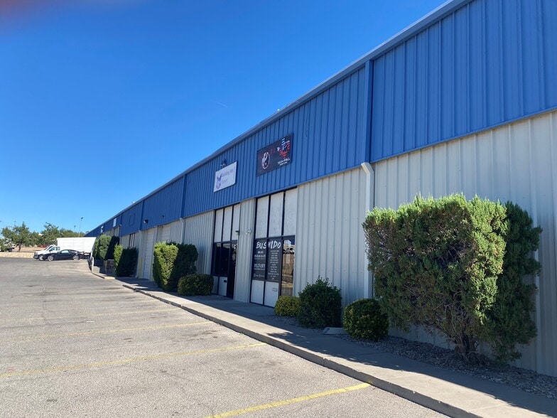 More Photos Of 11501 Rojas Dr, El Paso Flex For Sale