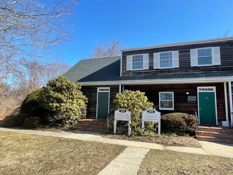 More Photos Of 349 Meeting House Ln, Southampton Healthcare For Lease