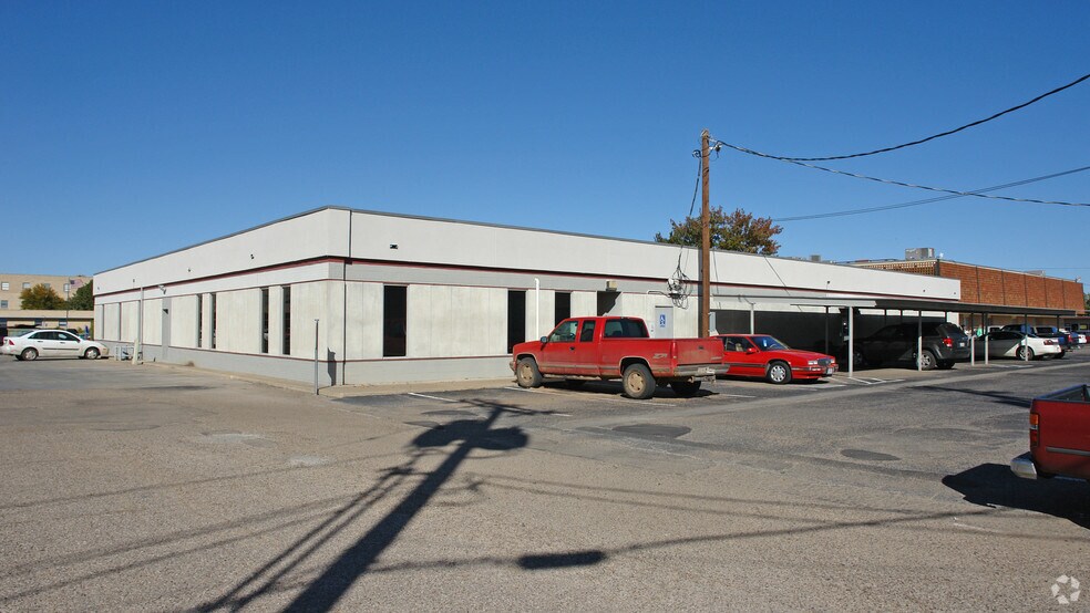 More Photos Of 5009 University Ave, Lubbock Medical For Sale