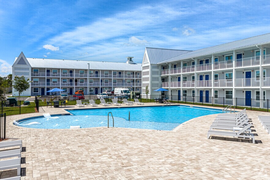 More Photos Of 6029 W Irlo Bronson Memorial Hwy, Kissimmee Apartments For Lease